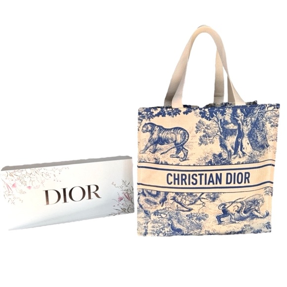 Dior tote - Picture 3 of 14